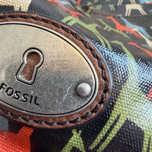 Fossil Brown Multi Giraffes Pattern Key-Per Crossbody Purse Coated Canvas Blue - Picture 6 of 16